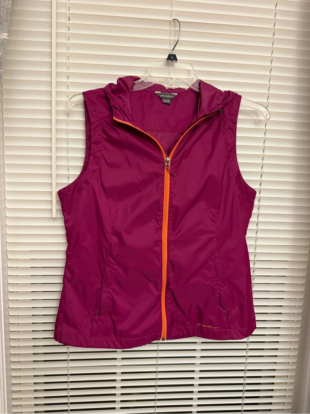 Eddie Bauer Women's pink Hooded Packable Vest with Orange Zip